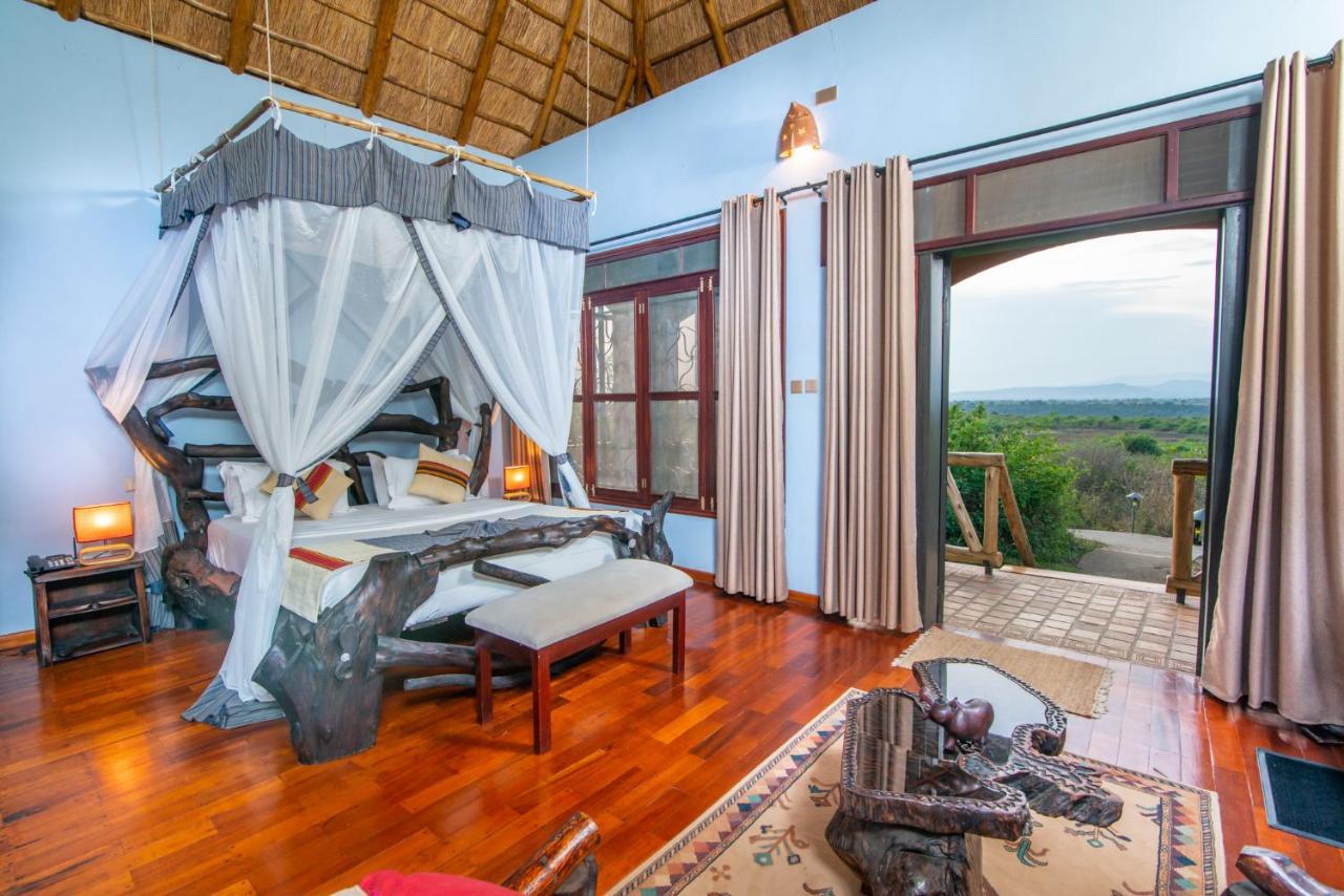 Buffalo Safari Lodge Katunguru Esterno foto