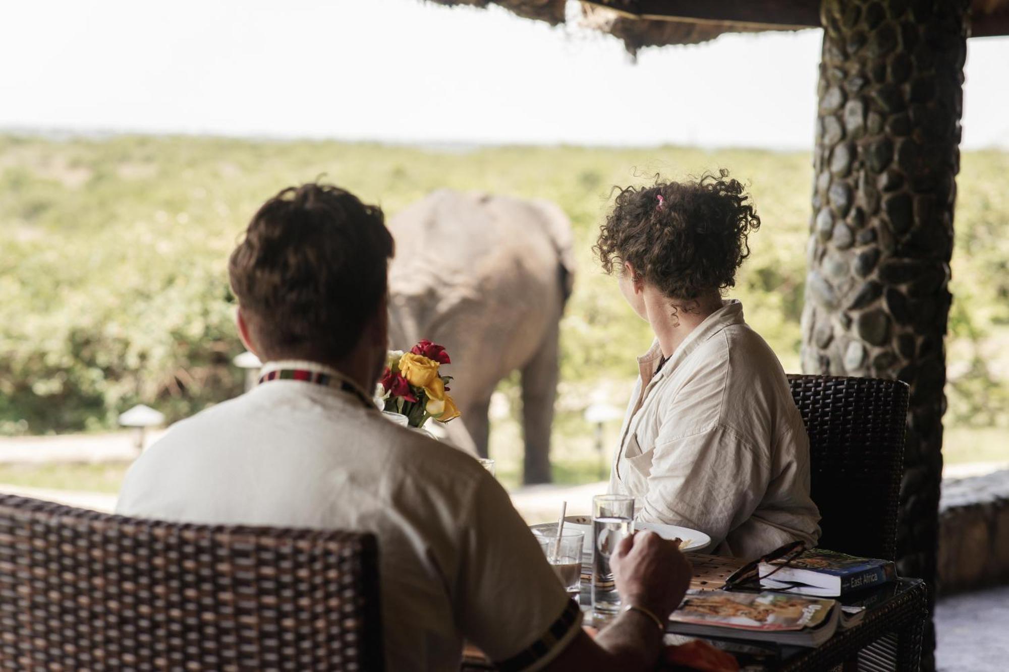 Buffalo Safari Lodge Katunguru Esterno foto