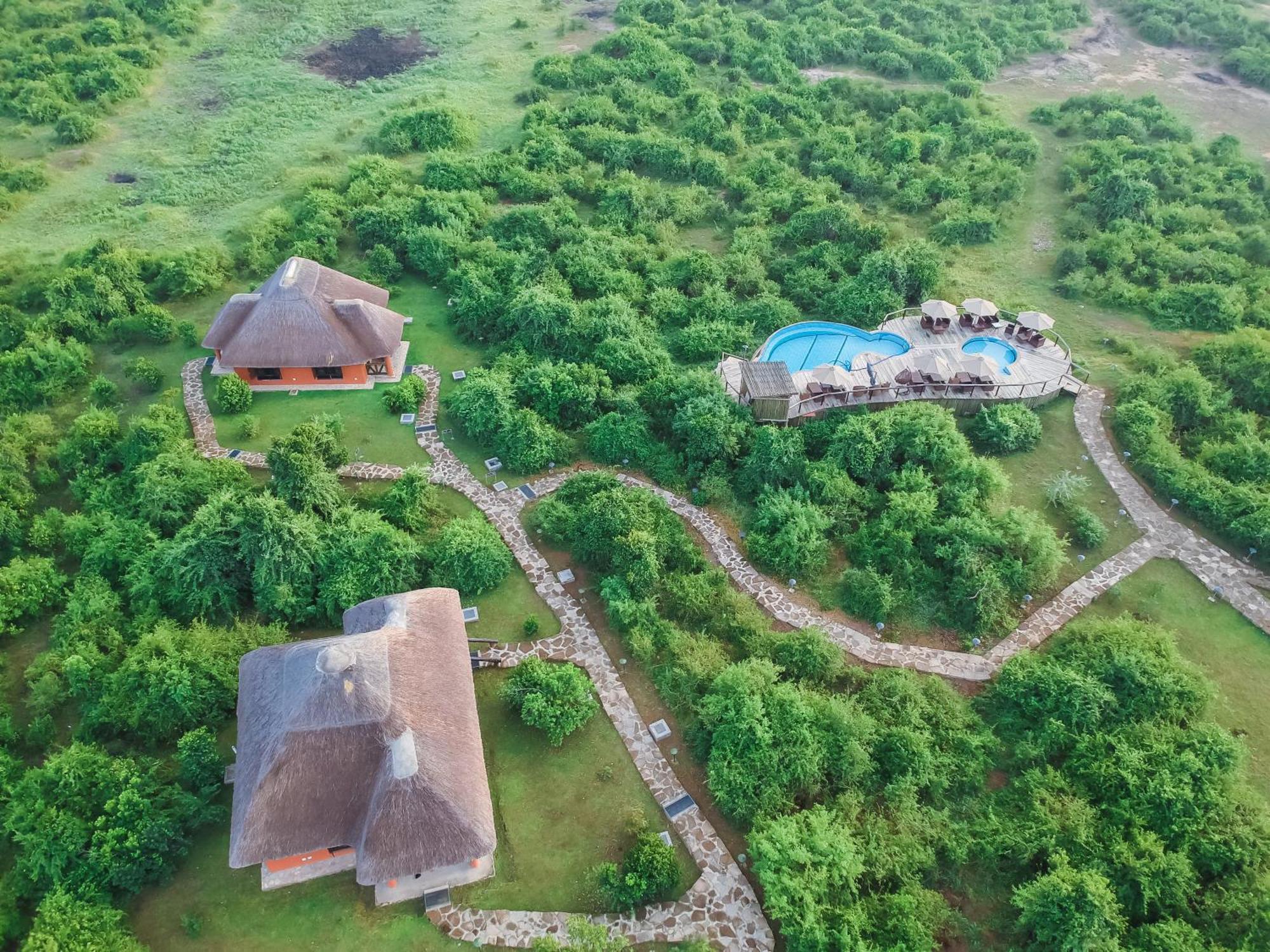 Buffalo Safari Lodge Katunguru Esterno foto